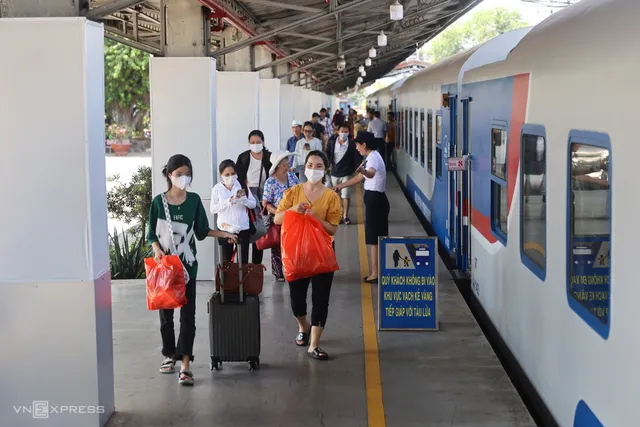 Các loại tàu hỏa đang chạy trên đường sắt Việt Nam hiện nay