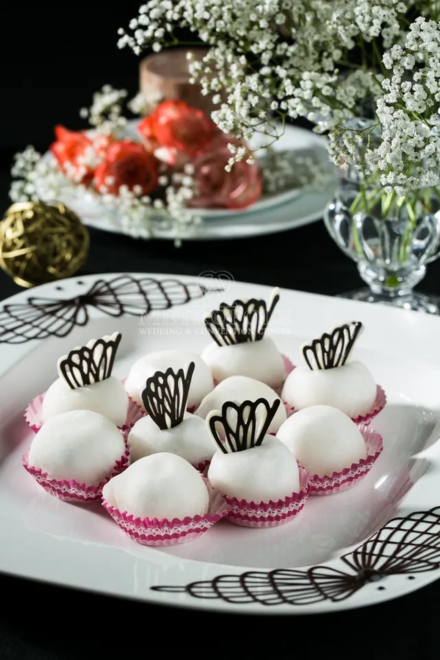 Bánh tuyết thiên sứ - Vị cuối ngọt ngào cho tiệc cưới hoàn hảo