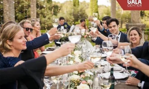 Bạn đang đau đầu khi lựa chọn mẫu thực đơn tiệc cưới?