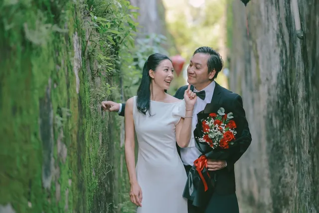 Ảnh cưới và khoảnh khắc