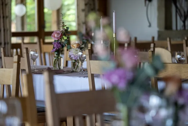 Không gian tiệc cưới