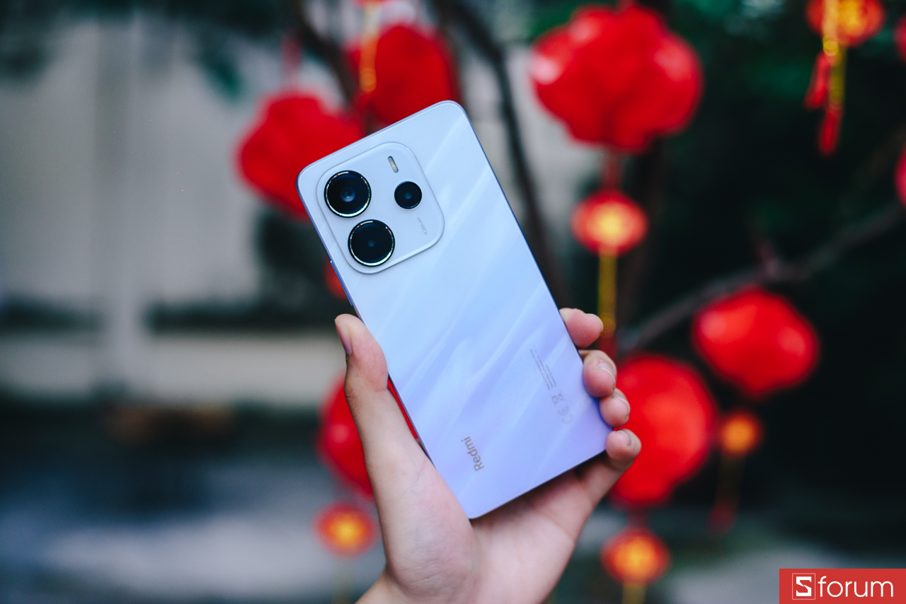 Hiệu ứng mặt lưng 'sóng nước' đặc trưng của Redmi Note 14