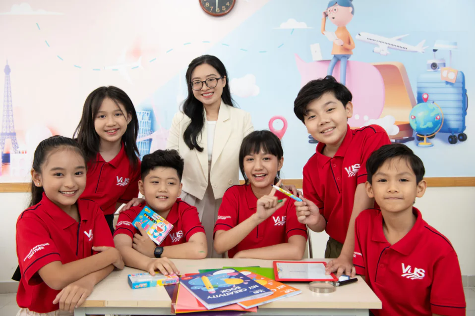Trung tâm Anh ngữ VUS với chương trình dạy giao tiếp chuẩn quốc tế cho trẻ em tại TP.HCM - nguồn từ VUS