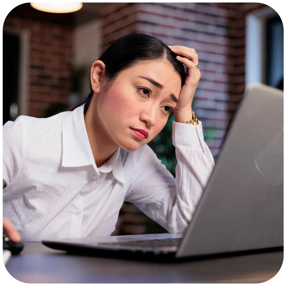 Giáo viên sửa lỗi chi tiết và cung cấp feedback cụ thể