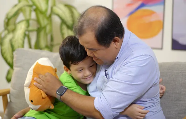 Phụ huynh hài lòng với kết quả học tiếng Anh của con - nguồn từ vus