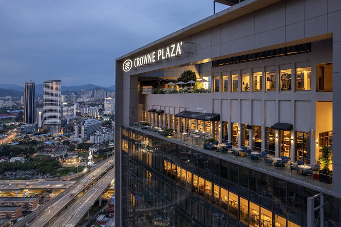 So sánh tiện nghi hồ bơi, spa, gym của các khách sạn