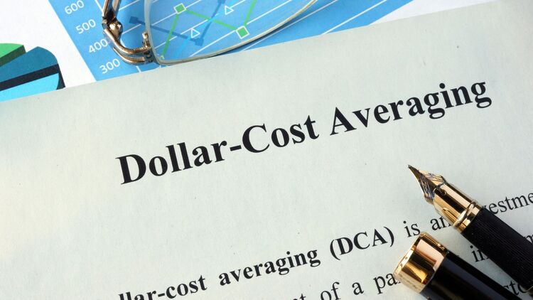 Biểu đồ so sánh giá mua trung bình DCA versus đầu tư một lần - nguồn từ zalopay