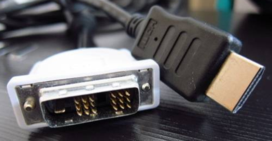 Màn hình trang bị các cổng kết nối phổ biến