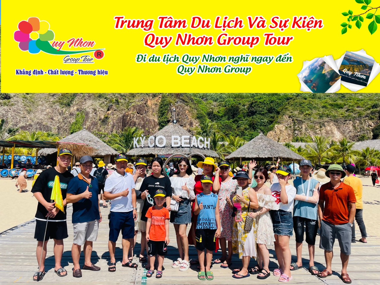Nhóm du khách khám phá Kỳ Co trong tour 3 ngày 2 đêm