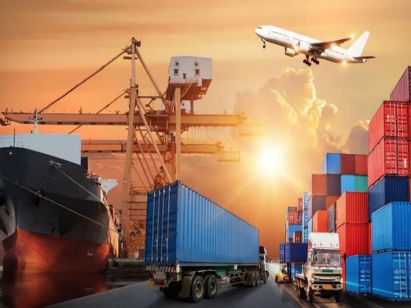 Top ngành nghề có mức lương khởi điểm cao nhất Việt Nam 2025 - nguồn từ Đại học Thành Đô