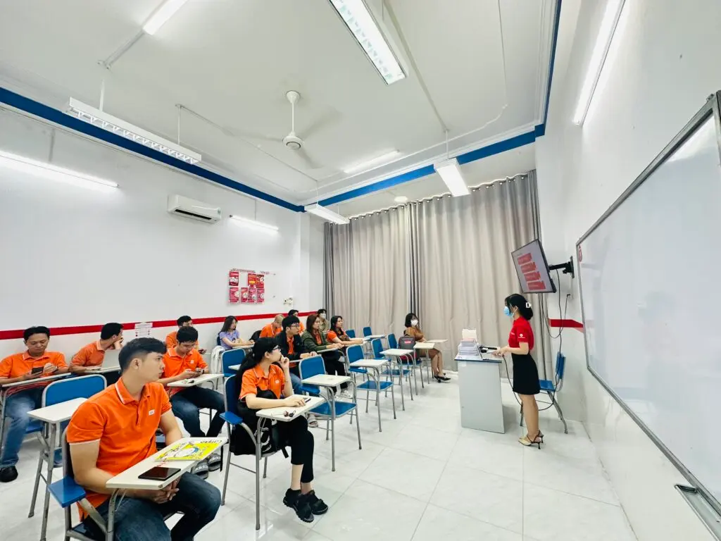 Kỹ năng giao tiếp là gì – minh họa tại THPT FPT Cần Thơ